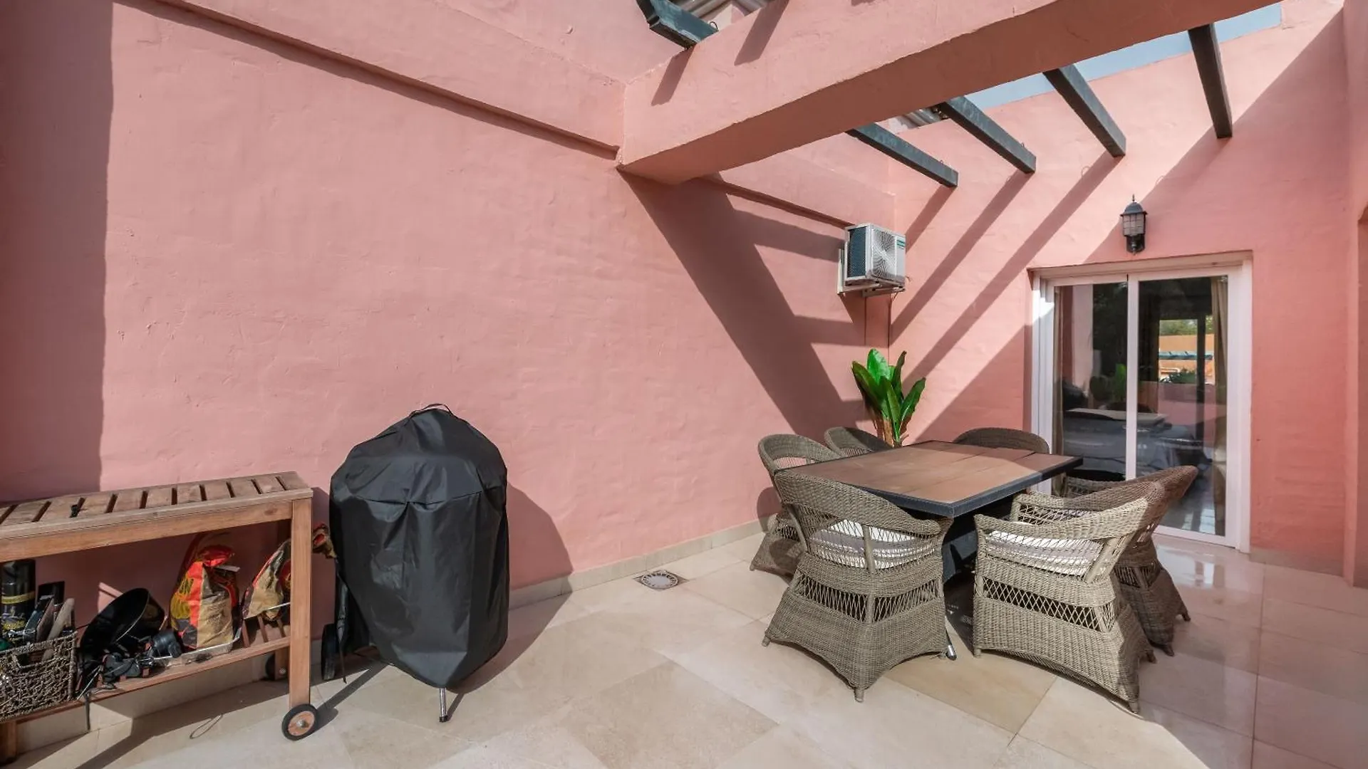 Apartment Fantastico Atico Duplex En Primera Linea De Golf Marbella
