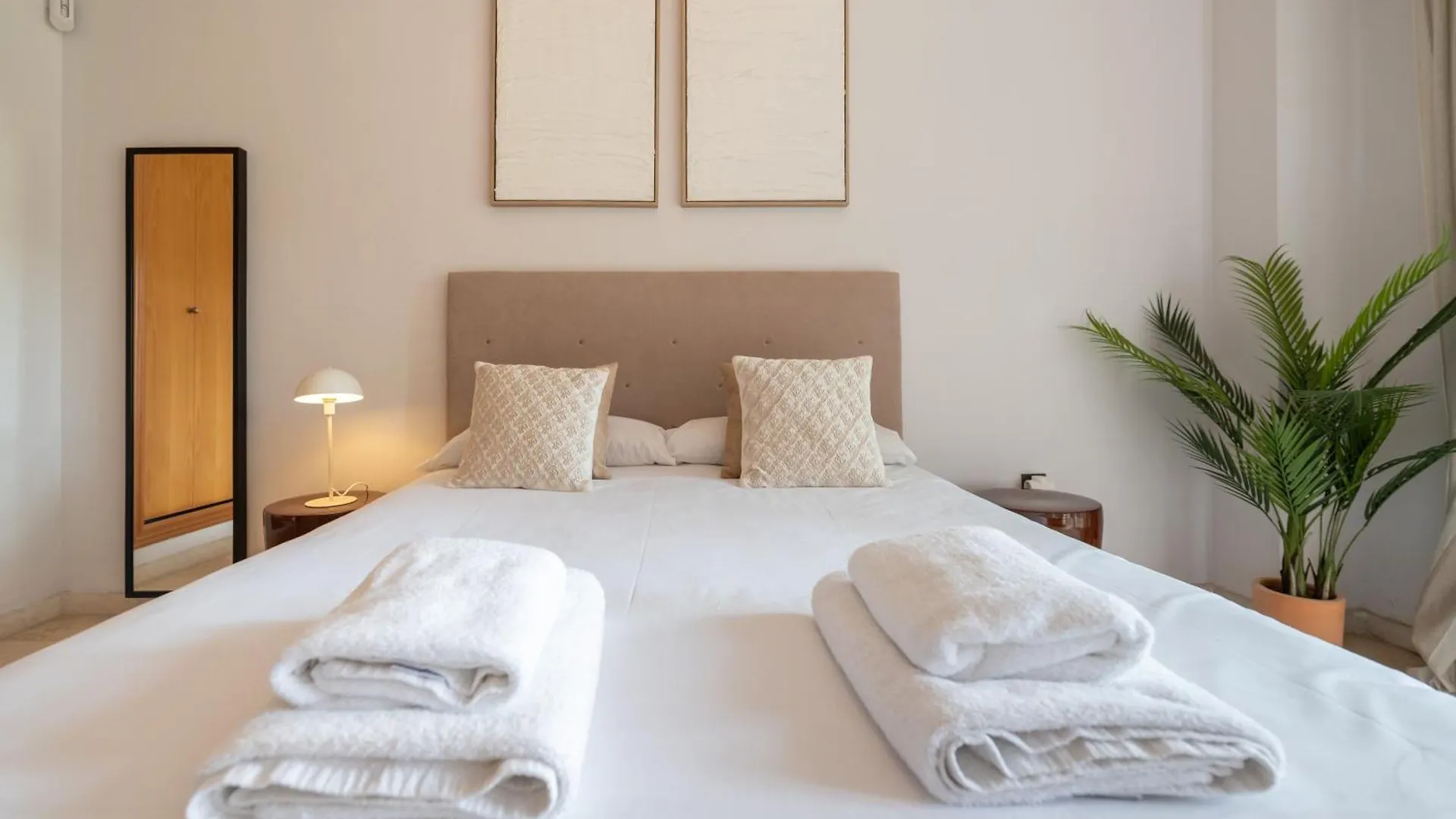 Fantastico Atico Duplex En Primera Linea De Golf Marbella
