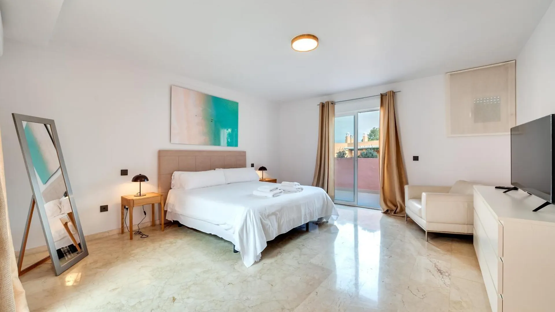Apartment Fantastico Atico Duplex En Primera Linea De Golf Marbella